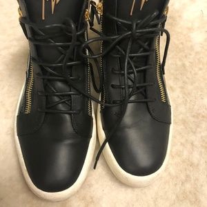 Giuseppe Zanotti Embossed Leather Mid Top …